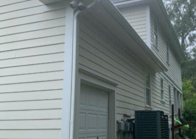 Seamless Gutter Installation